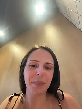 Lady LauraRose online show from February 2026 06:52:02 PM