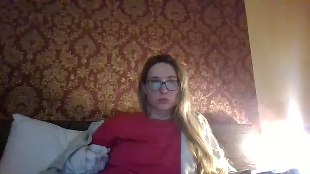Snapshot of Jugira chatting on October 2025 12:20:01 AM Jugira online show from October 2025 12:20:01 AM