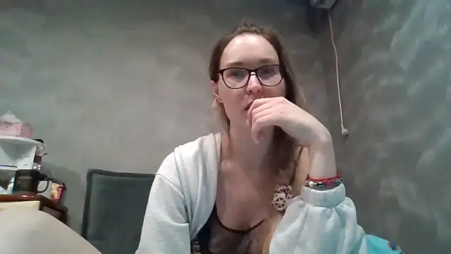 Snapshot of Jugira chatting on October 2025 10:29:02 PM Jugira online show from October 2025 10:29:02 PM