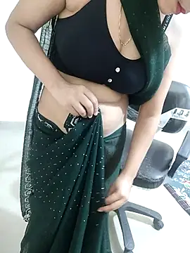 Snapshot of Pihu_Chopra chatting on September 2025 04:51:02 PM Pihu Chopra online show from September 2025 04:51:02 PM