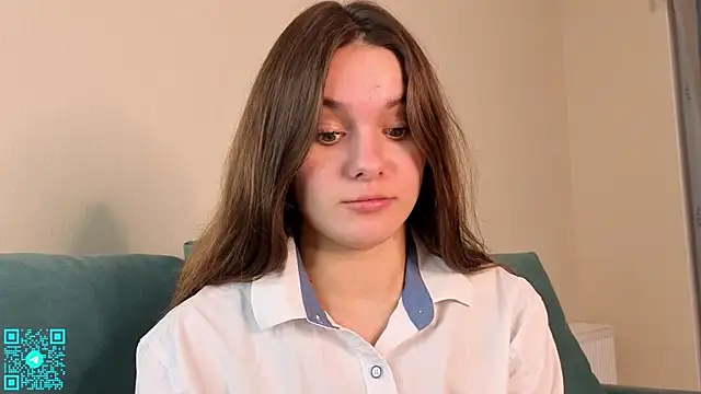 chloemilka online show from September 2025 06:24:01 PM