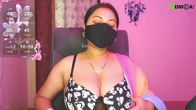 Snapshot of SassyWildCouple chatting on July 2026 12:01:01 PM SassyWildCouple online show from July 2026 12:01:01 PM
