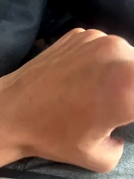 Coloureddickforyou online show from September 2025 02:28:01 PM