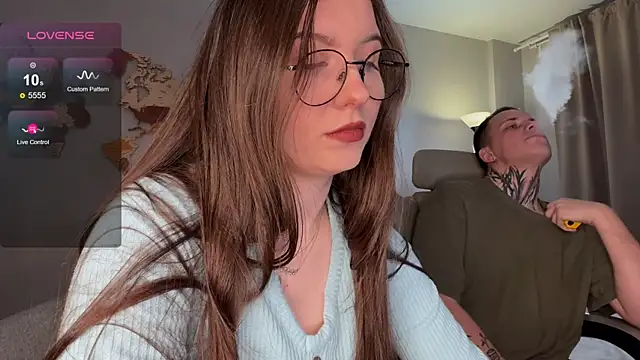 Snapshot of wwow_meow chatting on November 2025 07:40:01 AM wwow meow online show from November 2025 07:40:01 AM