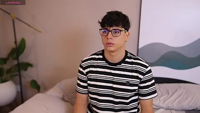 Ethan occonor online show from October 2025 06:50:02 PM