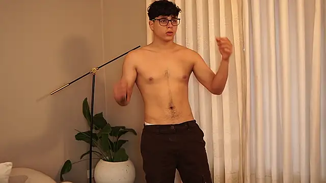 Ethan occonor online show from October 2025 12:16:02 PM