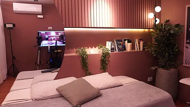 Ethan occonor online show from April 2026 12:42:01 PM