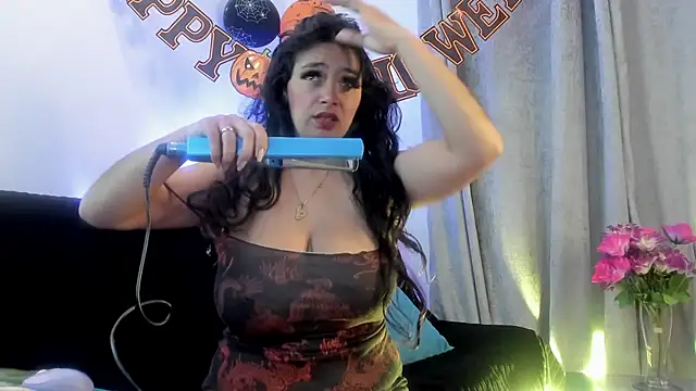 Snapshot of Maitte_love chatting on October 2025 10:27:02 AM Maitte love online show from October 2025 10:27:02 AM