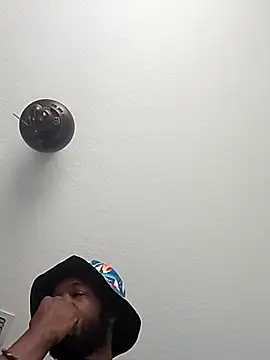 Kaalum561 online show from November 2025 01:01:01 PM