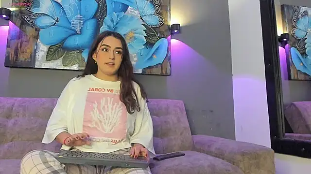 elizabeth lamer online show from January 2026 06:07:02 AM