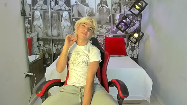 Snapshot of Enrrixxx_ chatting on January 2026 12:37:01 AM Enrrixxx online show from January 2026 12:37:01 AM