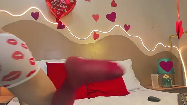 Snapshot of Enrrixxx_ chatting on February 2026 12:39:02 AM Enrrixxx online show from February 2026 12:39:02 AM