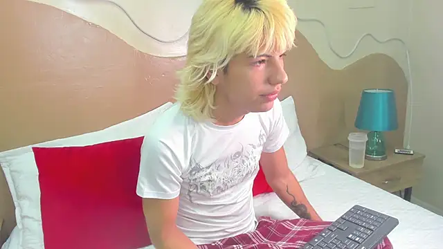 Snapshot of Enrrixxx_ chatting on February 2026 10:39:01 PM Enrrixxx online show from February 2026 10:39:01 PM