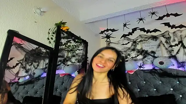 Snapshot of karol_rose chatting on October 2025 07:14:02 PM karol rose online show from October 2025 07:14:02 PM
