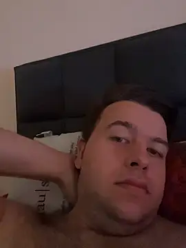 Lars2306 online show from October 2025 09:28:01 AM