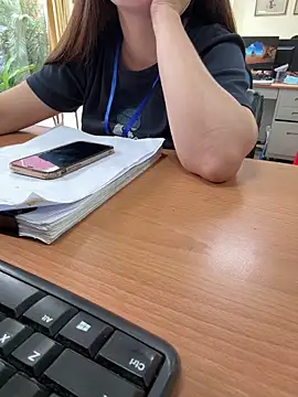 PhuongNhi21 online show from September 2025 01:49:02 AM