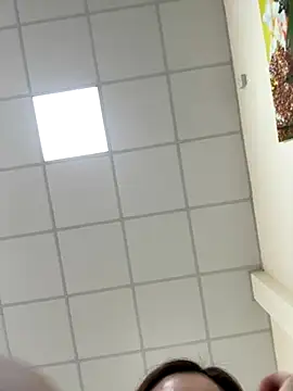 PhuongNhi21 online show from November 2025 01:38:01 AM