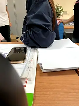 PhuongNhi21 online show from November 2025 01:16:02 AM