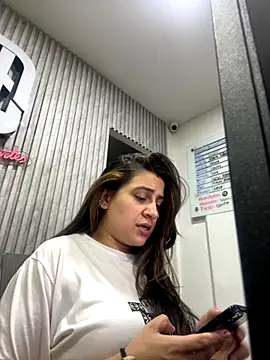 megvibes online show from October 2025 12:03:01 AM