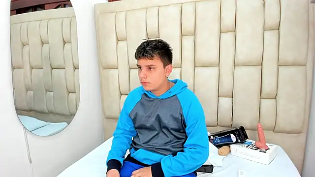 DavilANDkevin2 online show from November 2025 06:34:01 PM