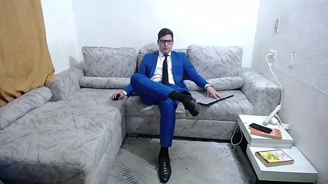 Victor Maitland online show from March 2026 07:22:02 PM