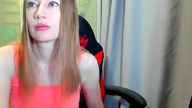 Snapshot of JessFoxxx chatting on June 2026 02:17:02 AM JessFoxxx online show from June 2026 02:17:02 AM