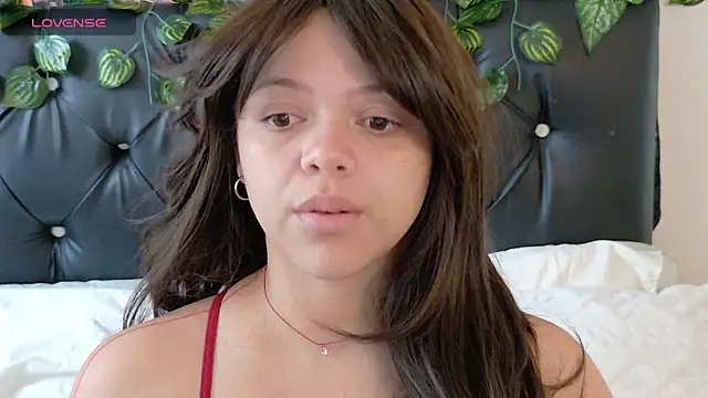 Snapshot of Amanda_sweet chatting on February 2026 12:34:01 PM Amanda sweet online show from February 2026 12:34:01 PM