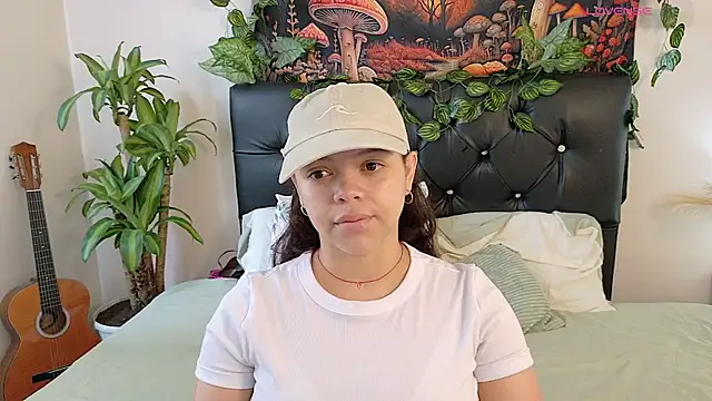 Snapshot of Amanda_sweet chatting on March 2026 11:39:02 AM Amanda sweet online show from March 2026 11:39:02 AM