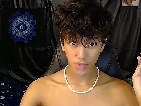 Snapshot of kenbigcockxx chatting on February 2026 09:46:01 AM kenbigcockxx online show from February 2026 09:46:01 AM