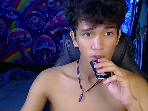 Snapshot of kenbigcockxx chatting on June 2026 05:16:02 PM kenbigcockxx online show from June 2026 05:16:02 PM