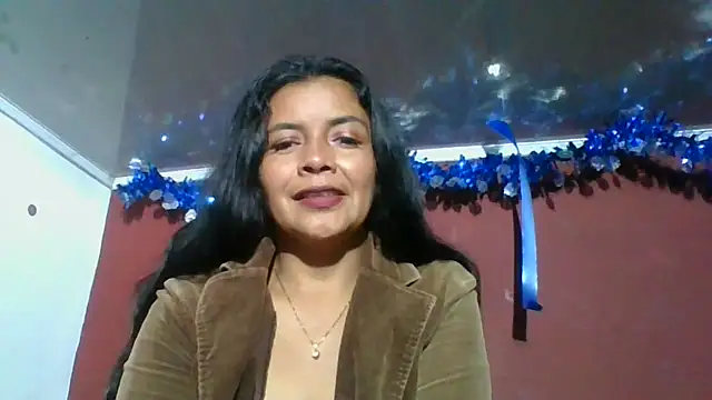 DianaOchoa  online show from December 2025 02:18:01 AM