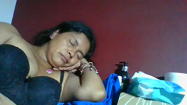 Snapshot of DianaOchoa_ chatting on April 2026 08:29:02 AM DianaOchoa online show from April 2026 08:29:02 AM