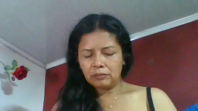 Snapshot of DianaOchoa_ chatting on May 2026 10:09:01 AM DianaOchoa online show from May 2026 10:09:01 AM