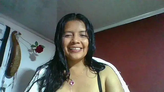 Snapshot of DianaOchoa_ chatting on May 2026 03:34:01 AM DianaOchoa online show from May 2026 03:34:01 AM