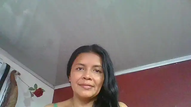 Snapshot of DianaOchoa_ chatting on May 2026 07:30:02 PM DianaOchoa online show from May 2026 07:30:02 PM