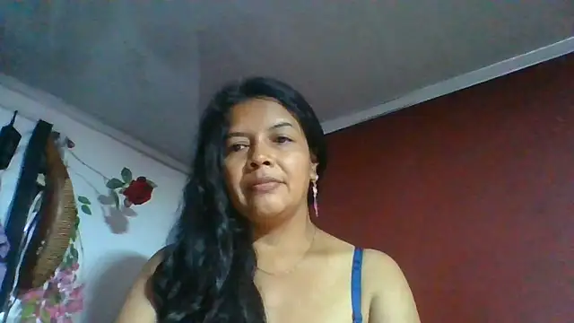 Snapshot of DianaOchoa_ chatting on May 2026 09:38:01 AM DianaOchoa online show from May 2026 09:38:01 AM