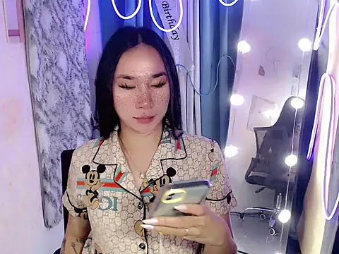 in yourdreamstarxx online show from December 2025 09:11:01 PM