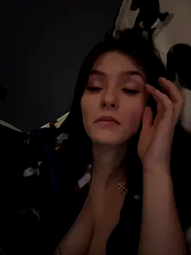 Snapshot of Naughty_CrystalXX chatting on October 2025 11:13:02 PM Naughty CrystalXX online show from October 2025 11:13:02 PM