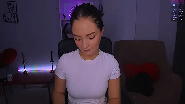 miki-niki online show from November 2025 10:47:01 AM