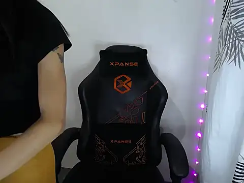 kate 69x online show from April 2026 06:19:01 AM