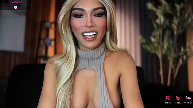 Snapshot of Huntress_xxx chatting on June 2026 12:22:02 AM Huntress xxx online show from June 2026 12:22:02 AM