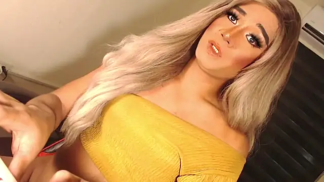 SissifyMeNow online show from October 2025 11:26:02 PM