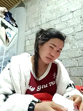 jienrrr online show from October 2025 11:27:02 PM