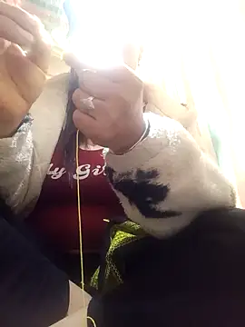 Snapshot of jienrrr chatting on December 2025 12:50:02 AM jienrrr online show from December 2025 12:50:02 AM