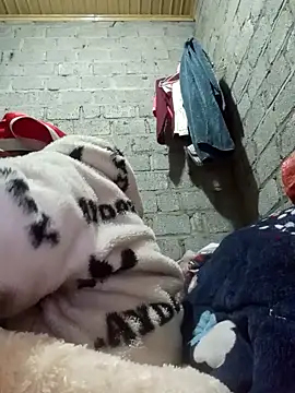 Snapshot of jienrrr chatting on January 2026 01:43:02 AM jienrrr online show from January 2026 01:43:02 AM