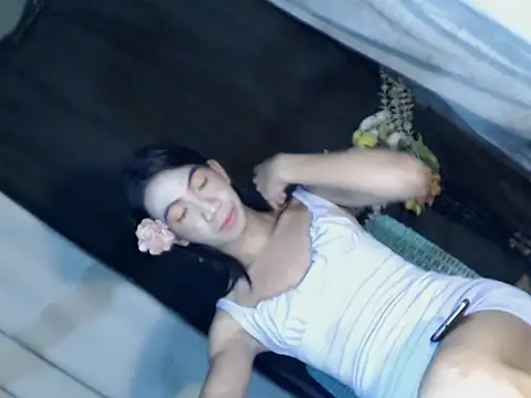 xyourdreamtrans online show from September 2025 11:22:02 AM