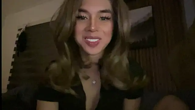 Snapshot of solana_imani chatting on June 2026 06:45:02 AM solana imani online show from June 2026 06:45:02 AM