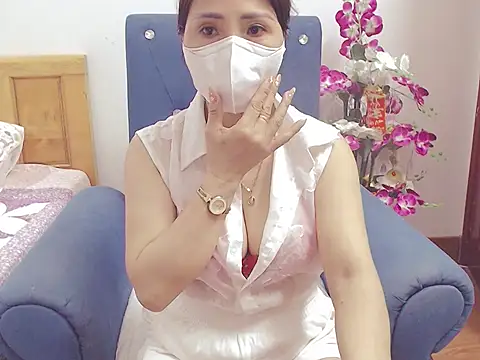 ruby 8x online show from September 2025 11:33:02 AM