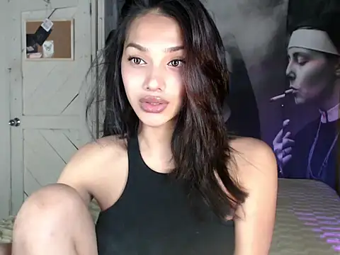 itsmekarinaaa online show from April 2026 03:32:02 PM