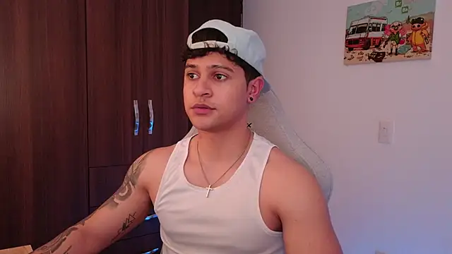 domsantiago  online show from September 2025 02:01:01 AM